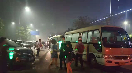 旅途特別愉快，感覺出來玩兒這幾天過的特別快，可能這幾天過的很開心沒玩兒夠。和朋友幾個一起來玩兒，一定要選包車啊。良心推薦，司機(jī)就是導(dǎo)游，商務(wù)車坐著也舒服，尤其去距離比較遠(yuǎn)的景點(diǎn)，感謝旅車匯安排了老司機(jī)來，經(jīng)驗(yàn)豐富，人也逗。還有一點(diǎn)就是吃住換地方也方便，行李放在車上想去哪兒去哪兒，不用擔(dān)心遠(yuǎn)近問題！總之，滿意！